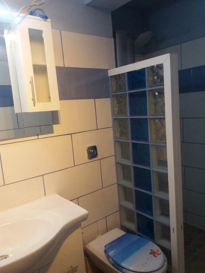 Studio A Louer Proche Des Plages Apartment Сент-Ан Екстериор снимка